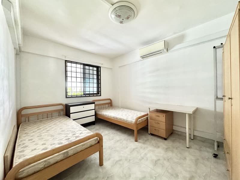 Additional image 3 of 205 Yishun Street 21