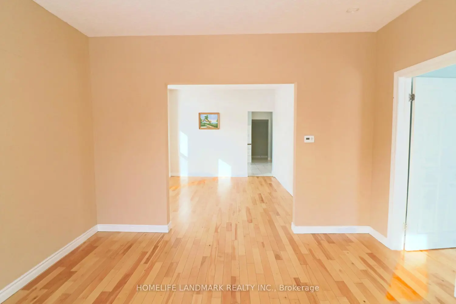 5761 Peer Street photo 5