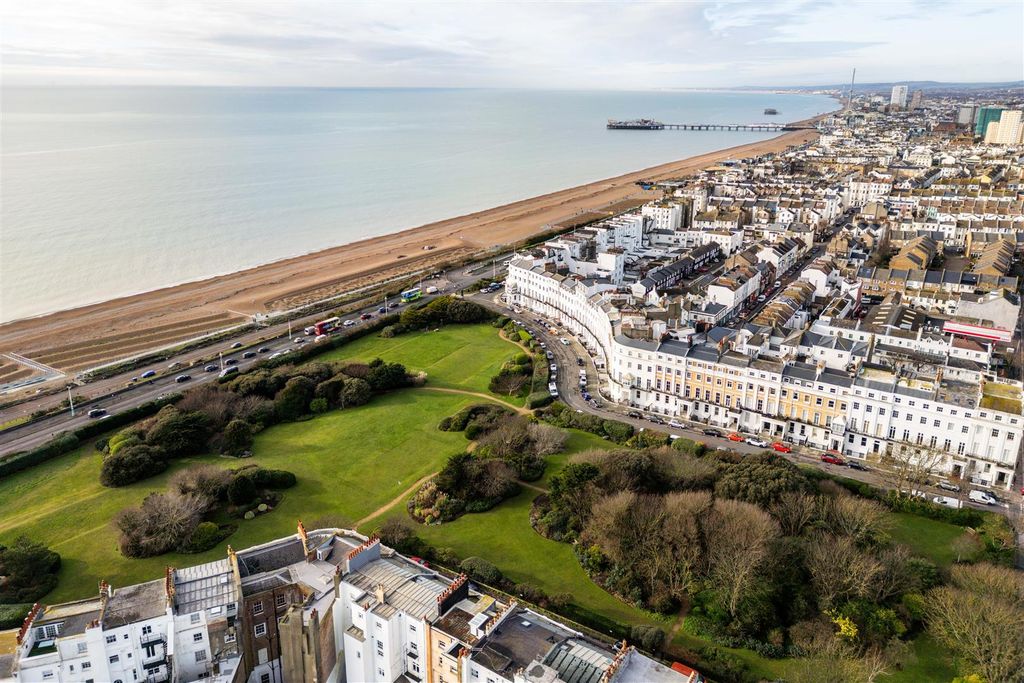 Additional image 10 of 2 bed flat for saleLewes Crescent, Brighton BN2