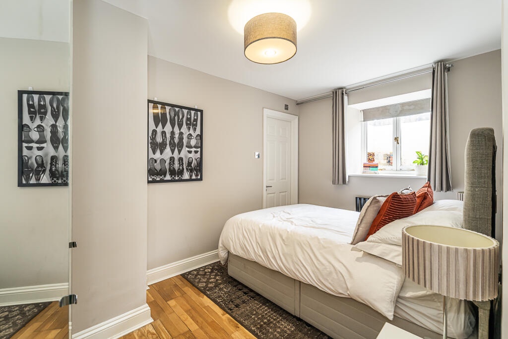 Additional image 2 of 1 Bed Flat, Lyham Road, SW2, N1 7GU