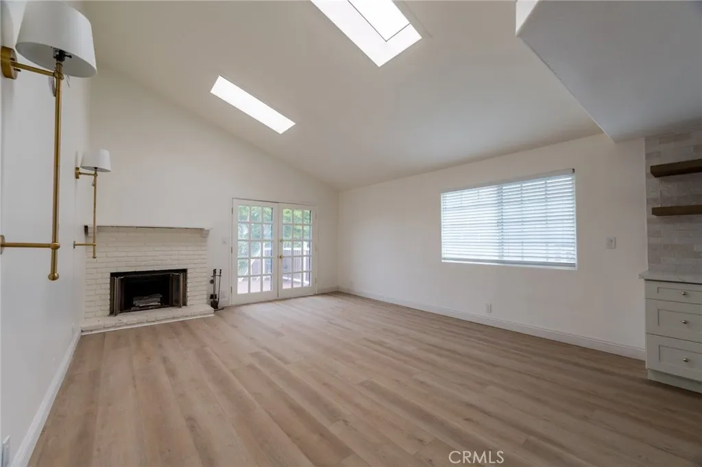 Additional image 10 of 719 W Mariposa Ave, El Segundo, CA 90245