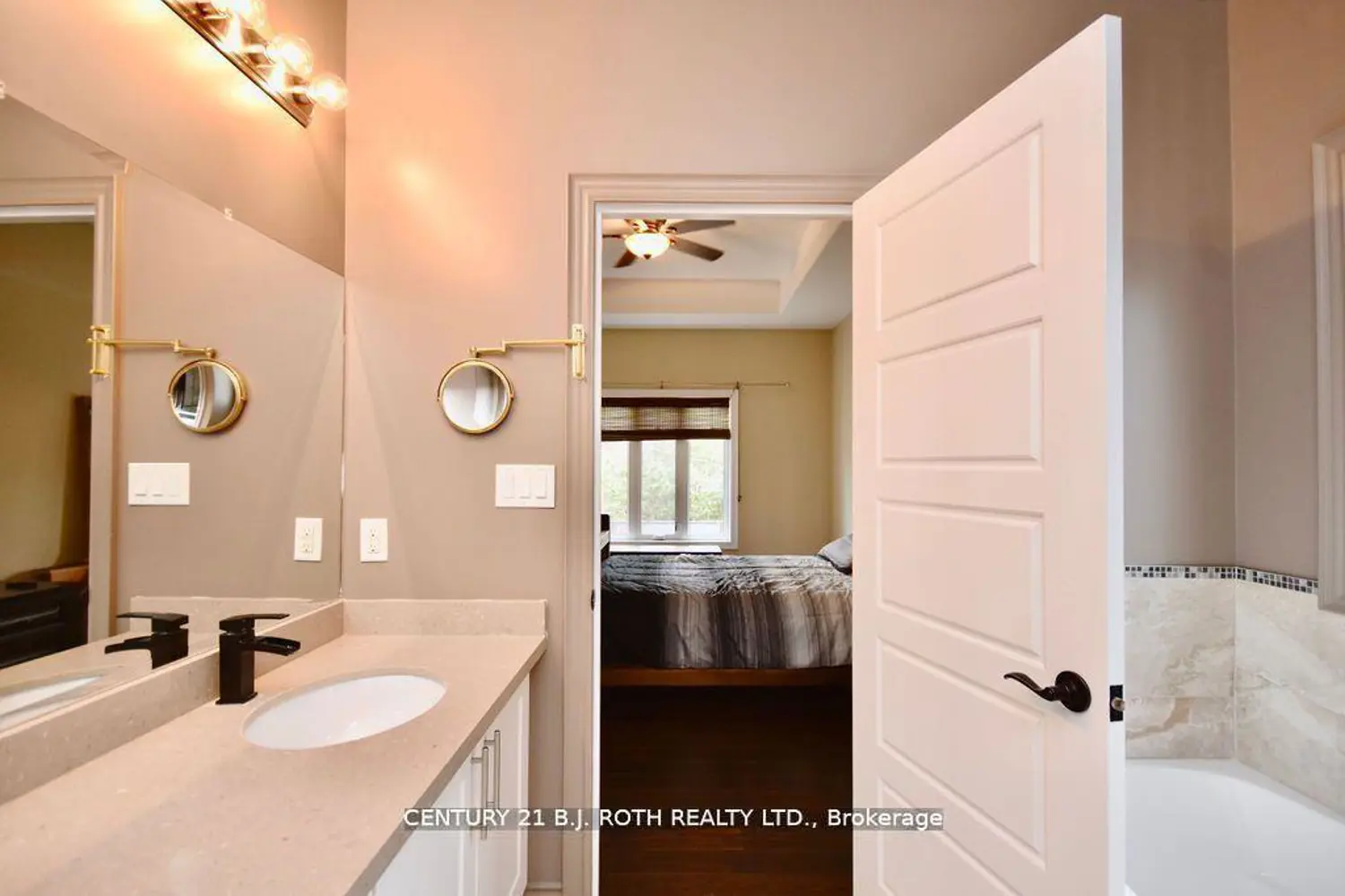 Additional image 6 of 1738 Wingrove Avenue