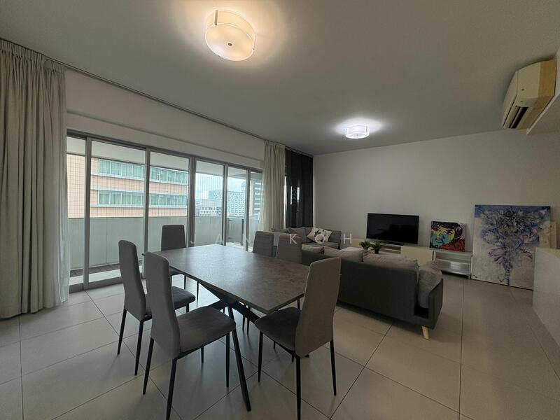 Additional image 2 of 33 Rochester Drive