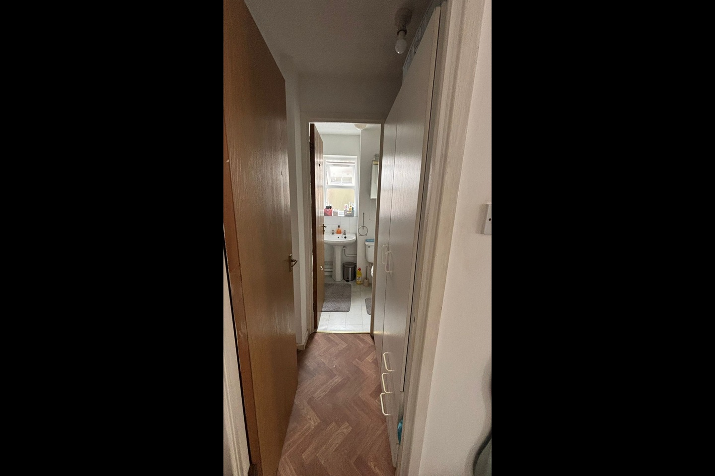 Additional image 10 of Studio Flat, Toulouse Court, SE16, N1 7GU