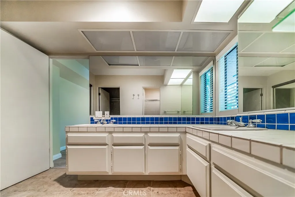 Additional image 21 of 13236 Valleyheart Dr Unit 102, Studio City, CA 91604