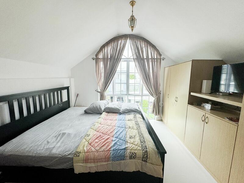 Additional image 7 of Nemesu Avenue