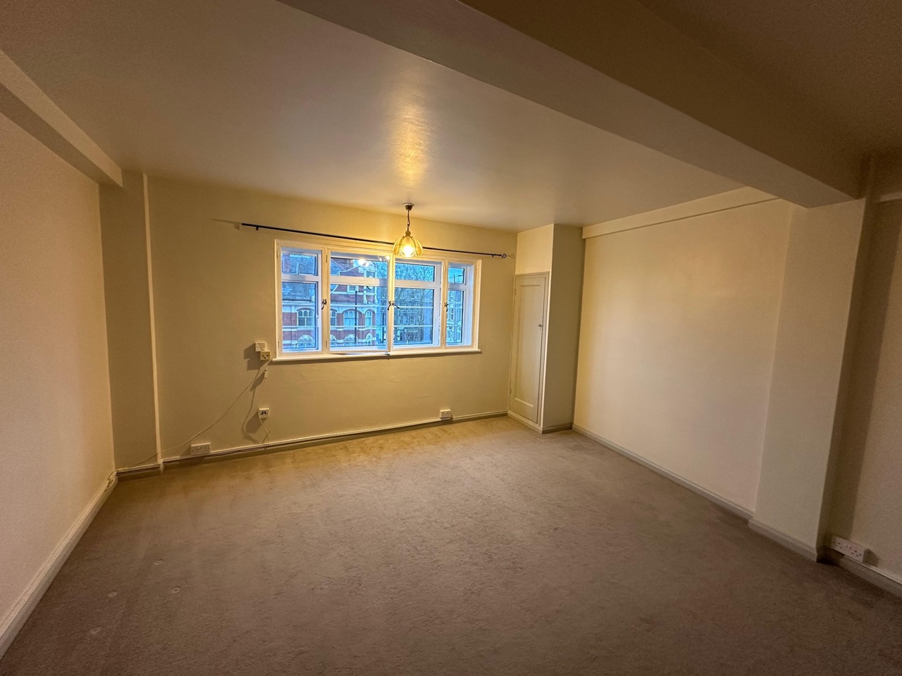 Additional image 2 of 1 Bed Flat, West Kensington Court, W14, N1 7GU