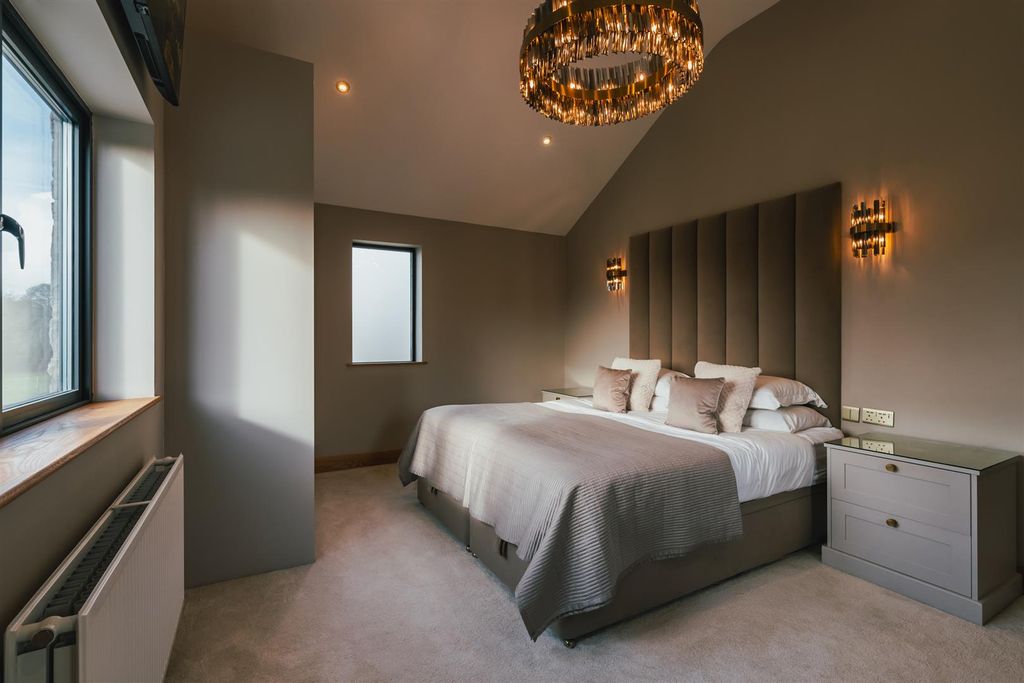 Additional image 34 of 4 bed detached house for saleStation Road, Hope, Hope Valley S33