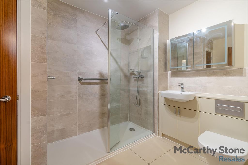 Additional image 33 of 2 bed flat for saleStapleton Court, Waller Grove, Swanland HU14