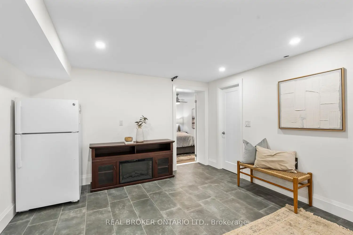 Additional image 8 of 241 Maple Street