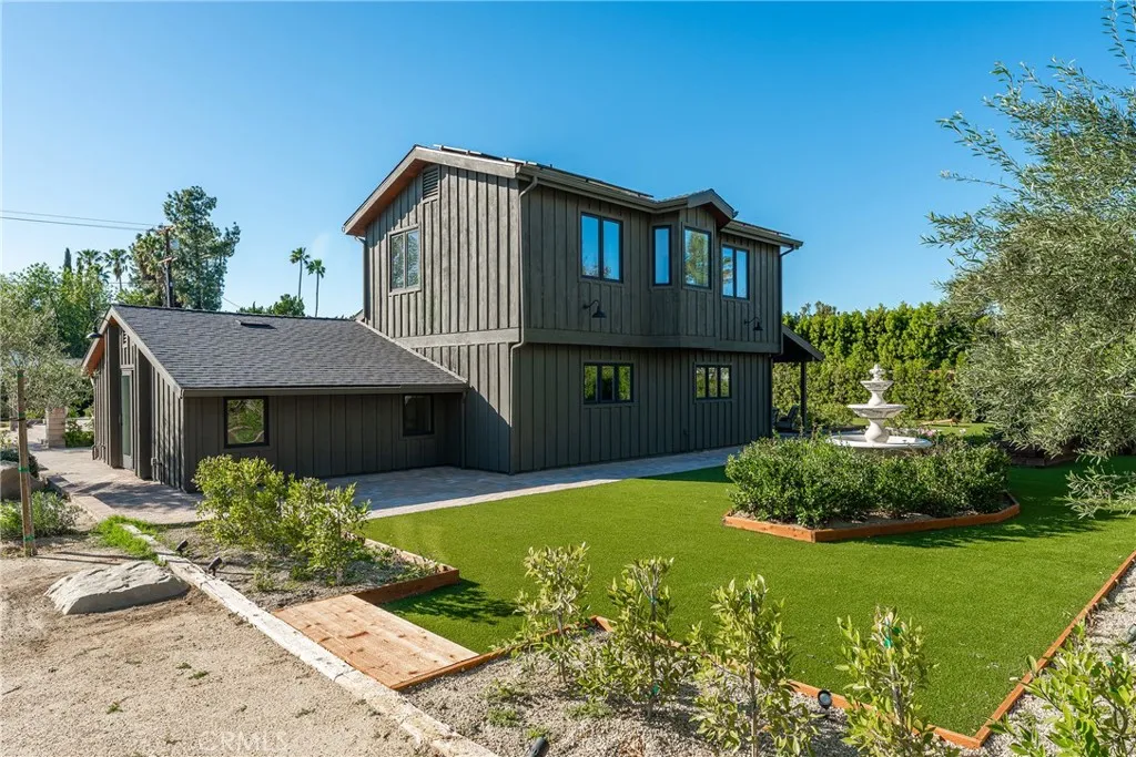 Additional image 106 of 23139 Erwin Street, Woodland Hills, CA 91367