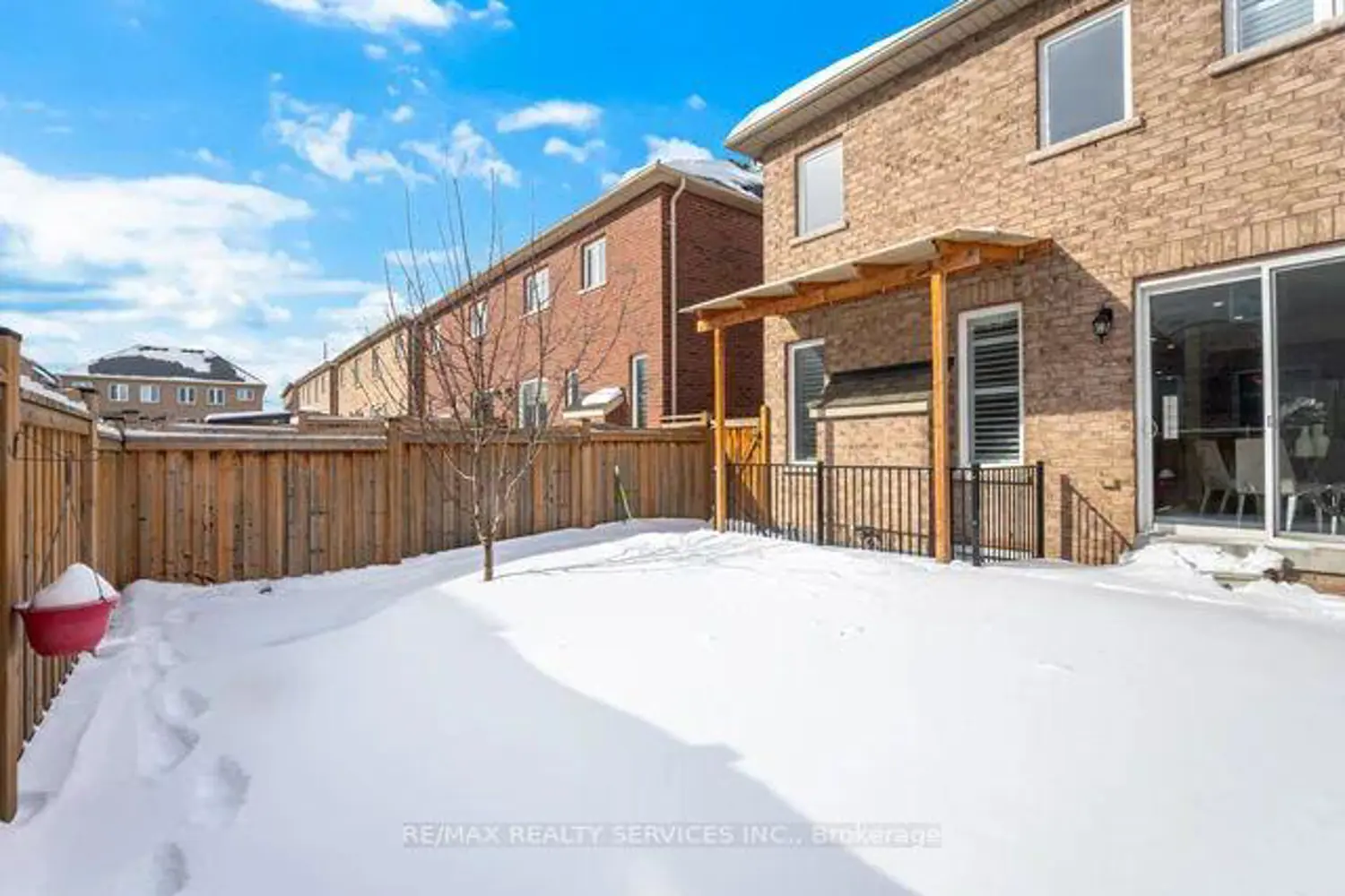 Additional image 20 of 61 Vezna Crescent