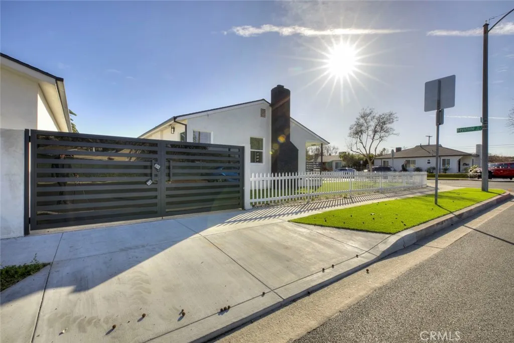 Additional image 38 of 2238 N N Keystone St, Burbank, CA 91504