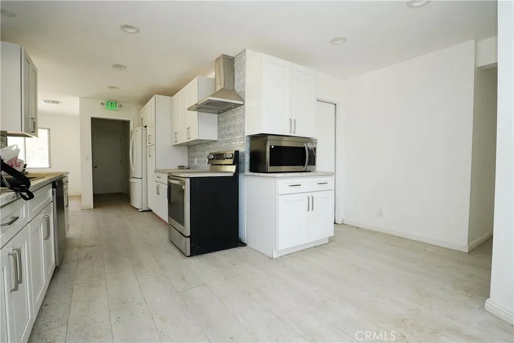 Additional image 19 of 33716 Hubbard Road, Acton, CA 93510