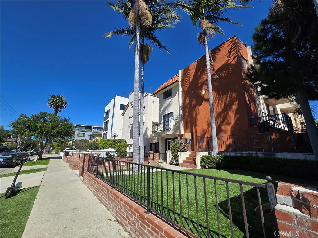 Additional image 4 of 2440 Penmar Avenue Unit 2, Venice, CA 90291