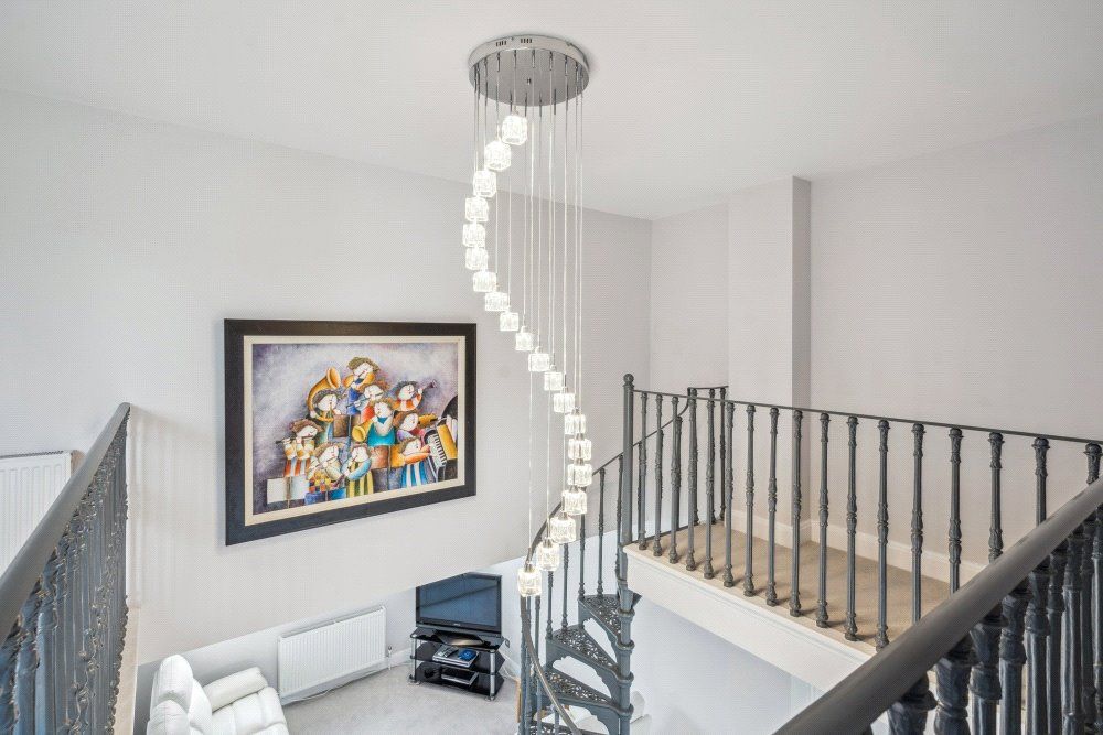 Additional image 27 of 3 bed flat for saleMillbank, Mill Road, Marlow, Buckinghamshire SL7