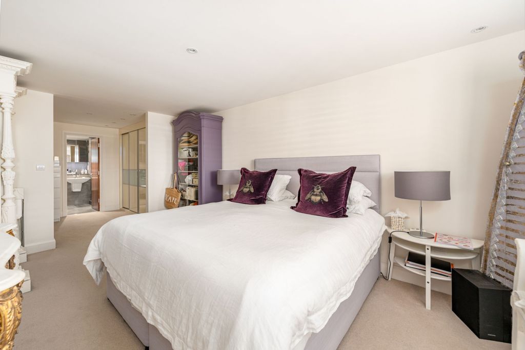 Additional image 7 of 2 bed flat for saleMarine Parade, Worthing BN11