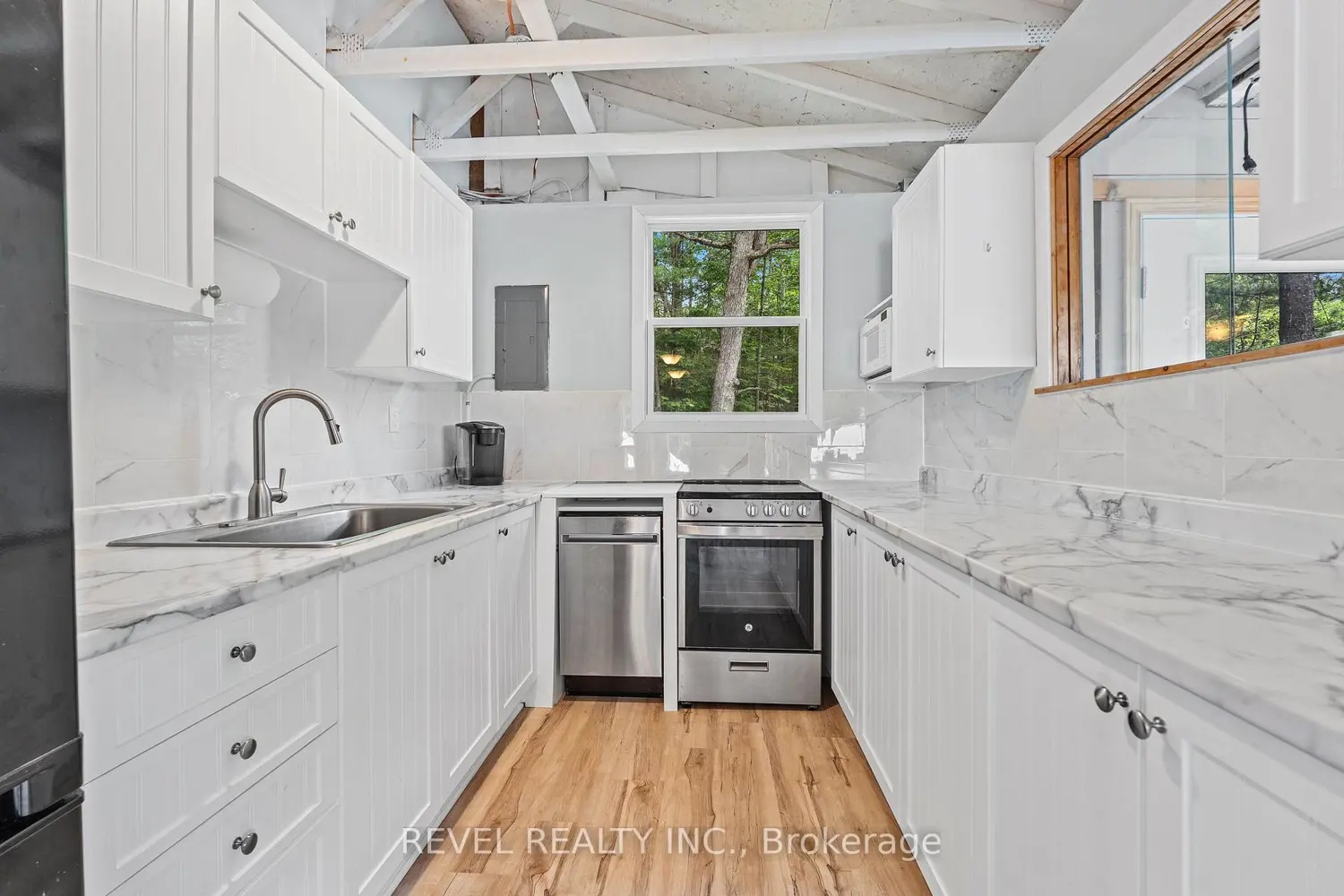 Additional image 11 of 49 Sleepy Hollow Road