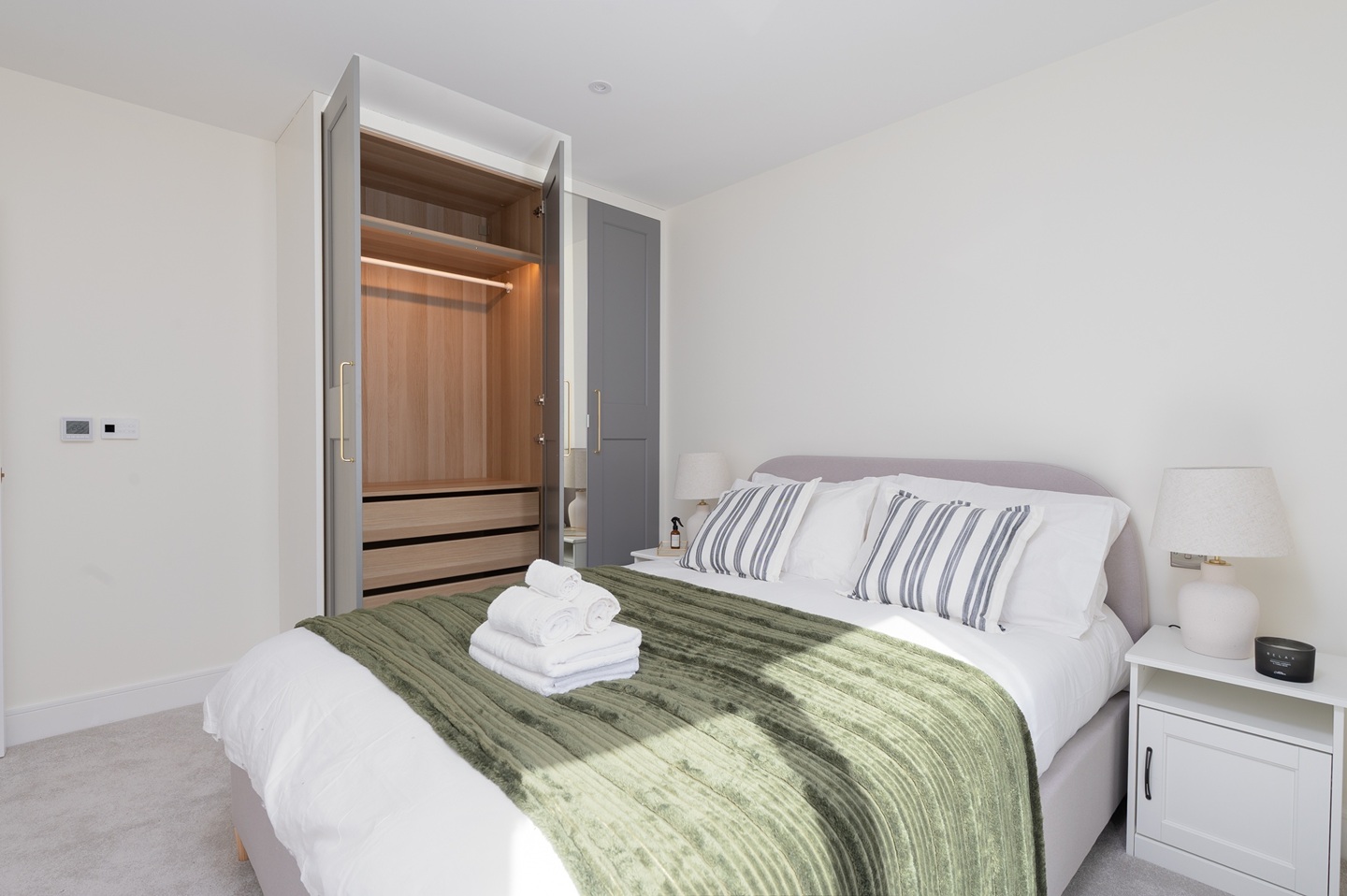 Additional image 2 of 2 Bed Flat, Coomer Place, SW6, N1 7GU