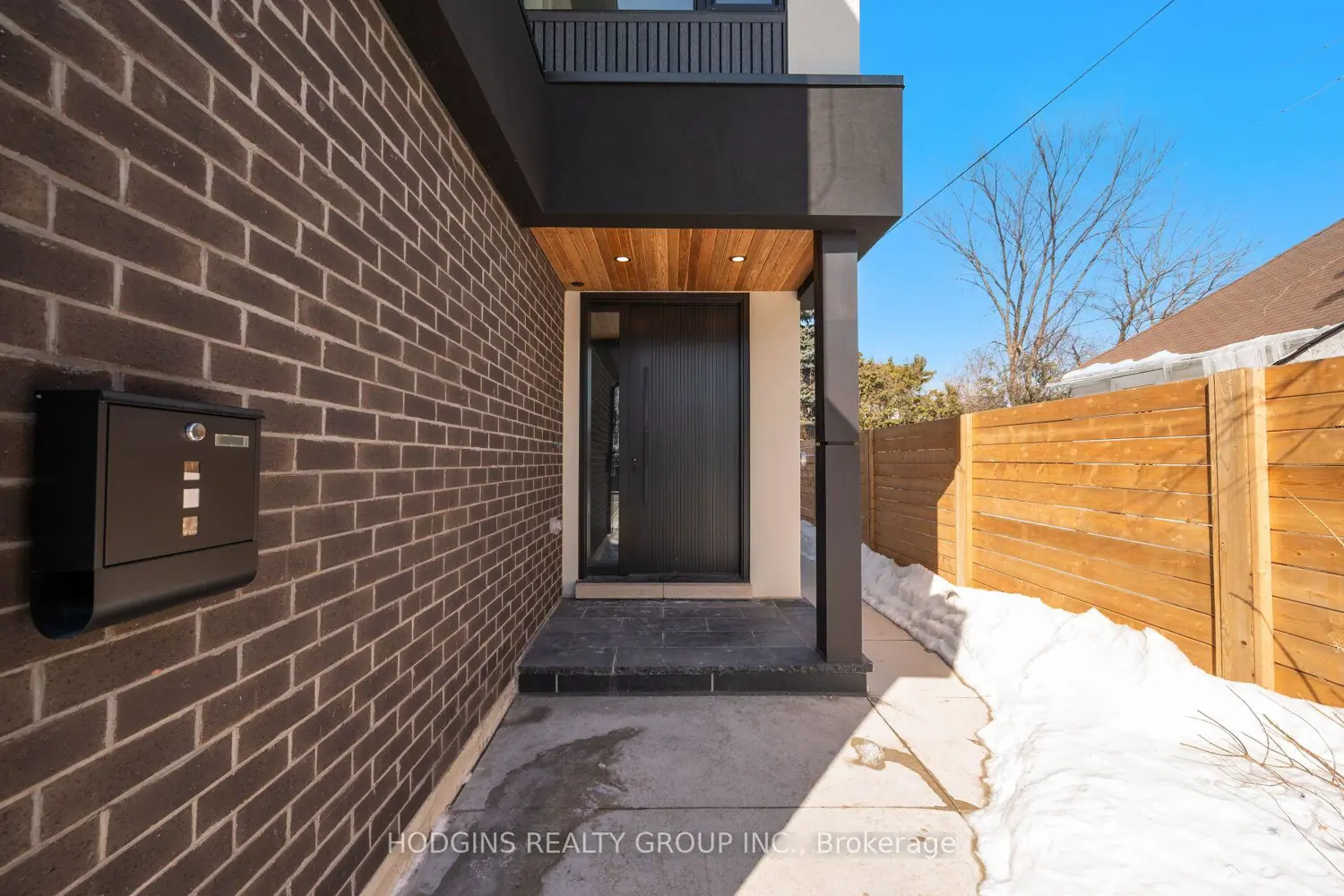 855 Tenth Street photo 2