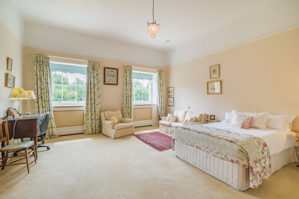 Additional image 11 of 3 bed flat for saleHeytesbury Park, Heytesbury, Warminster, Wiltshire BA12