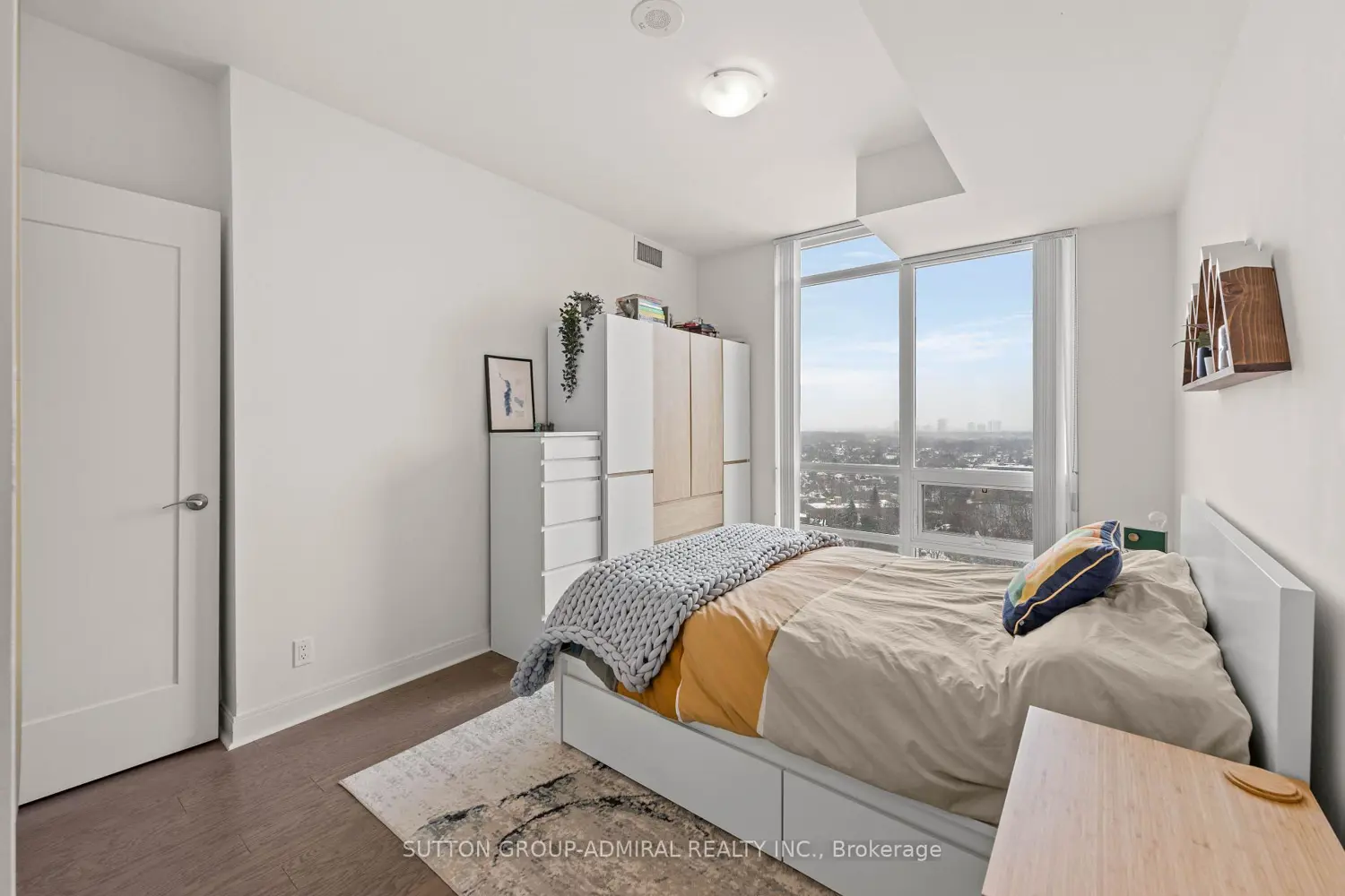 Additional image 10 of 825 Church Street 2106