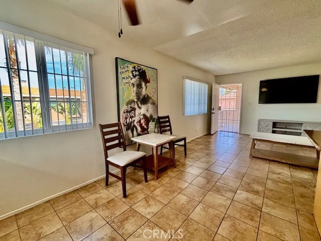 Additional image 14 of 17102 Emerald Ln Unit 1, Huntington Beach, CA 92647