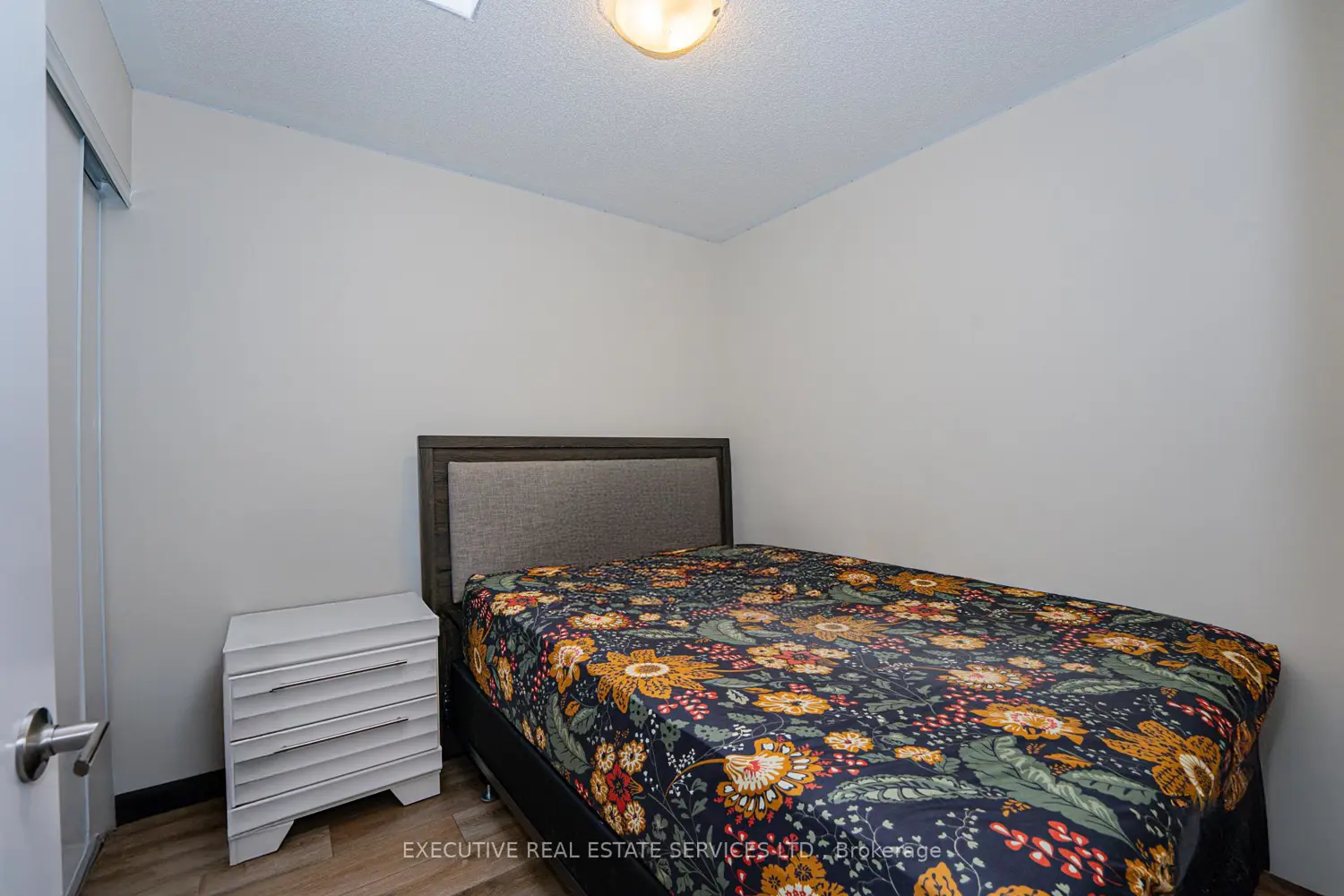 Additional image 10 of 1589 Rose Way 105