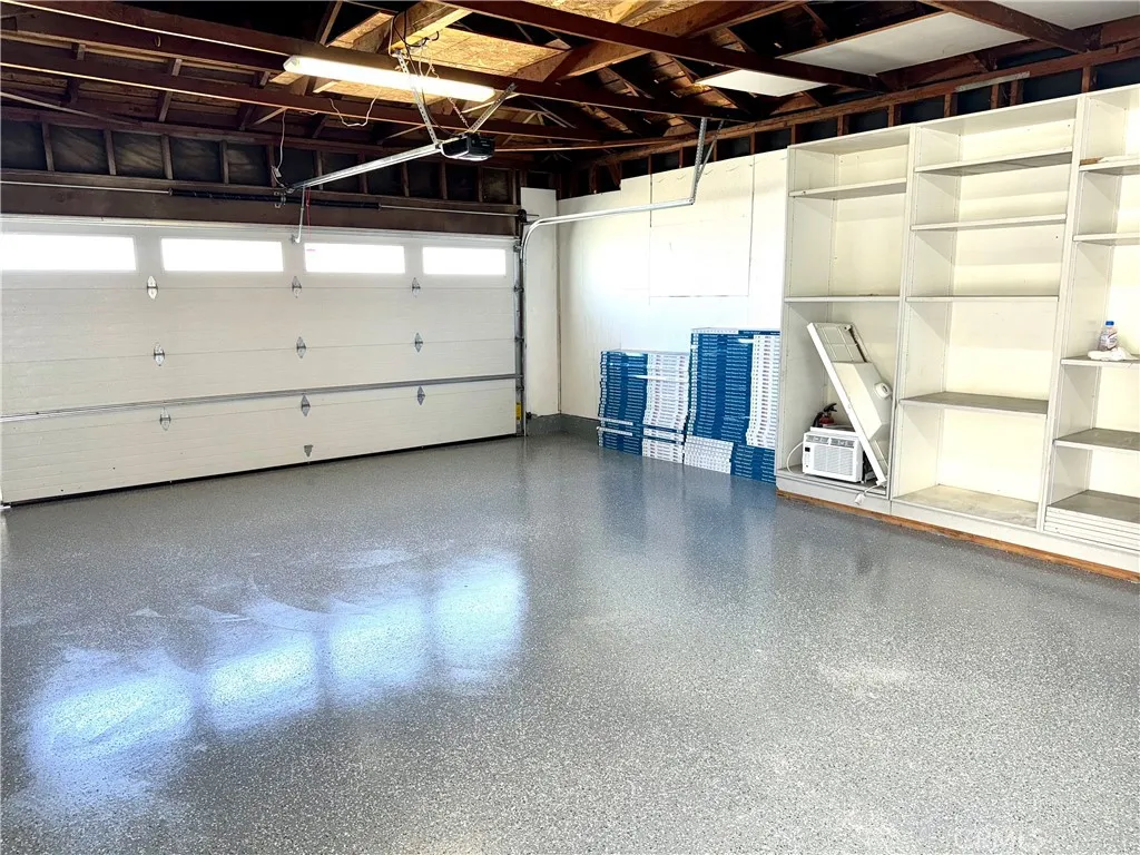 15851 Dundalk Ln, Huntington Beach, CA 92647