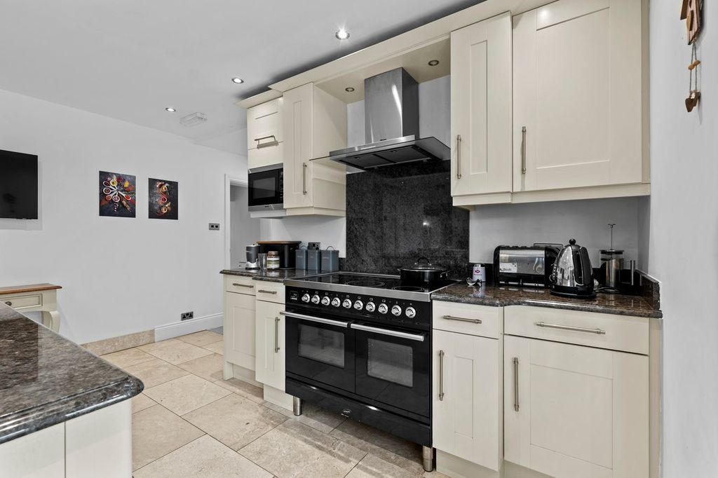 Additional image 23 of 14 bed detached house for saleStratford Road, Wootton Wawen, Henley-In-Arden B95