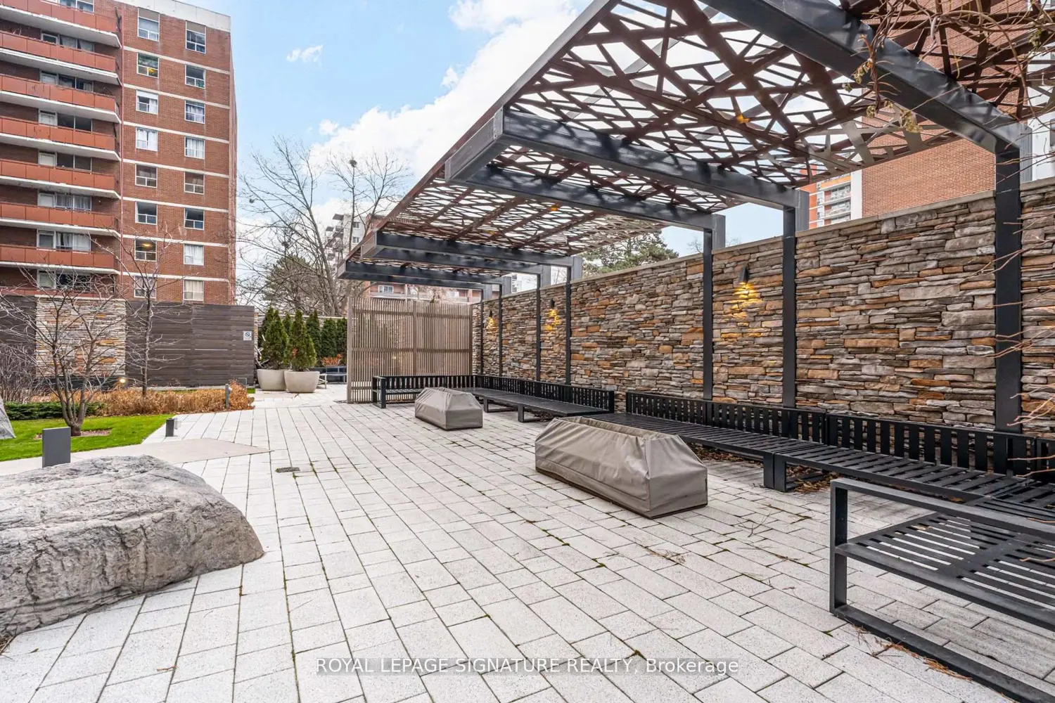 Additional image 16 of 21 Park Street 207