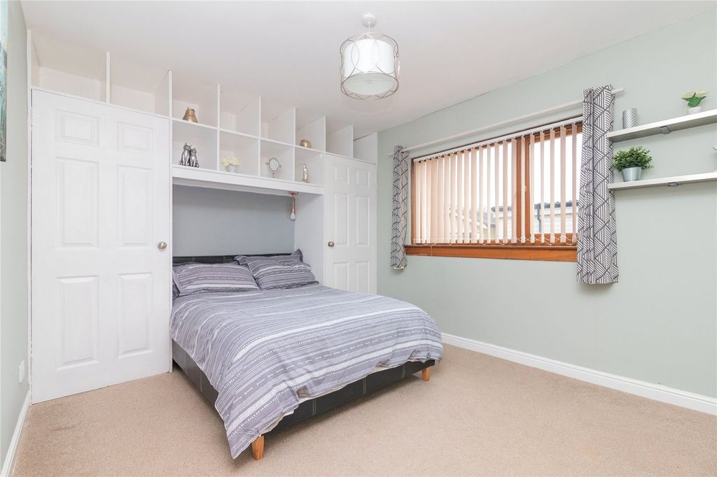 Additional image 7 of 5 bed flat for saleThe Chalet, Dunard House, Kinlochard, Stirling, Stirlingshire FK8