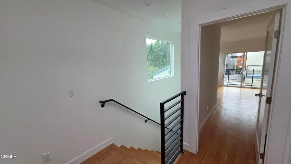 Additional image 22 of 917 N Ridgewood Place, Los Angeles, CA 90038