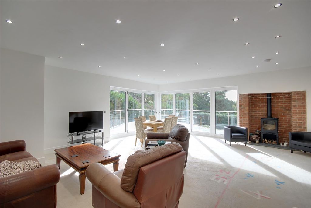 Additional image 8 of 5 bed detached house for saleSands Lane, Elloughton HU15