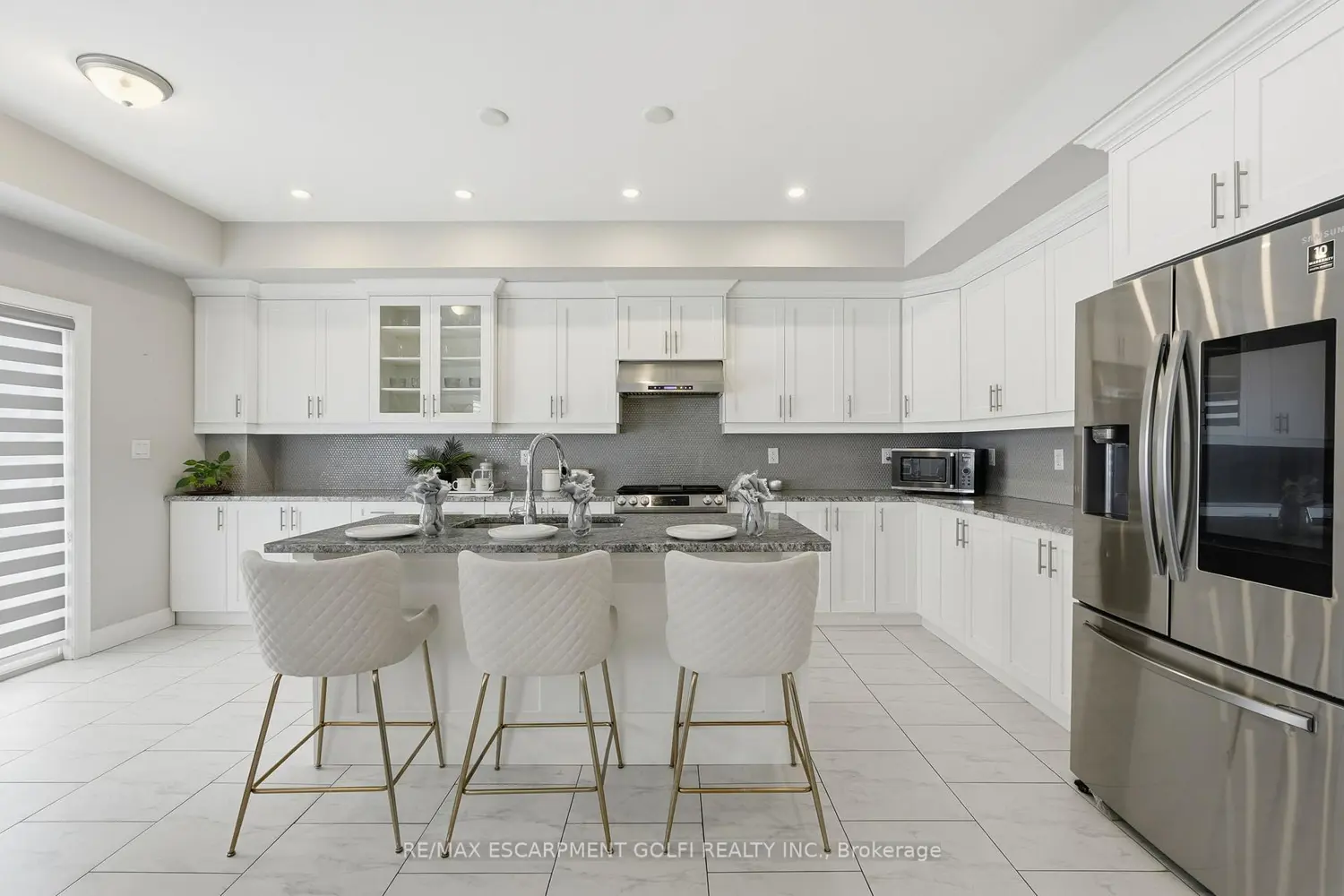 Additional image 10 of 123 Dulgaren Street