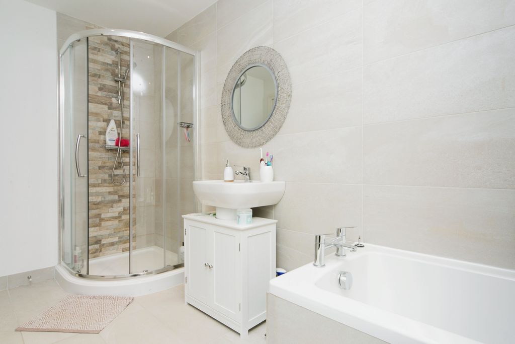 Additional image 4 of 2 bed maisonette for saleAbergele Road, Llanddulas, Abergele, Conwy LL22