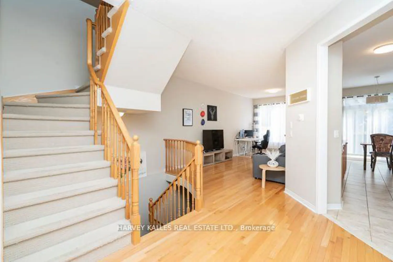 Additional image 2 of 3886 Skyview Street