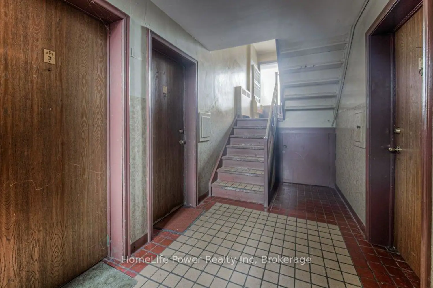 Additional image 9 of 15 Floral Crescent