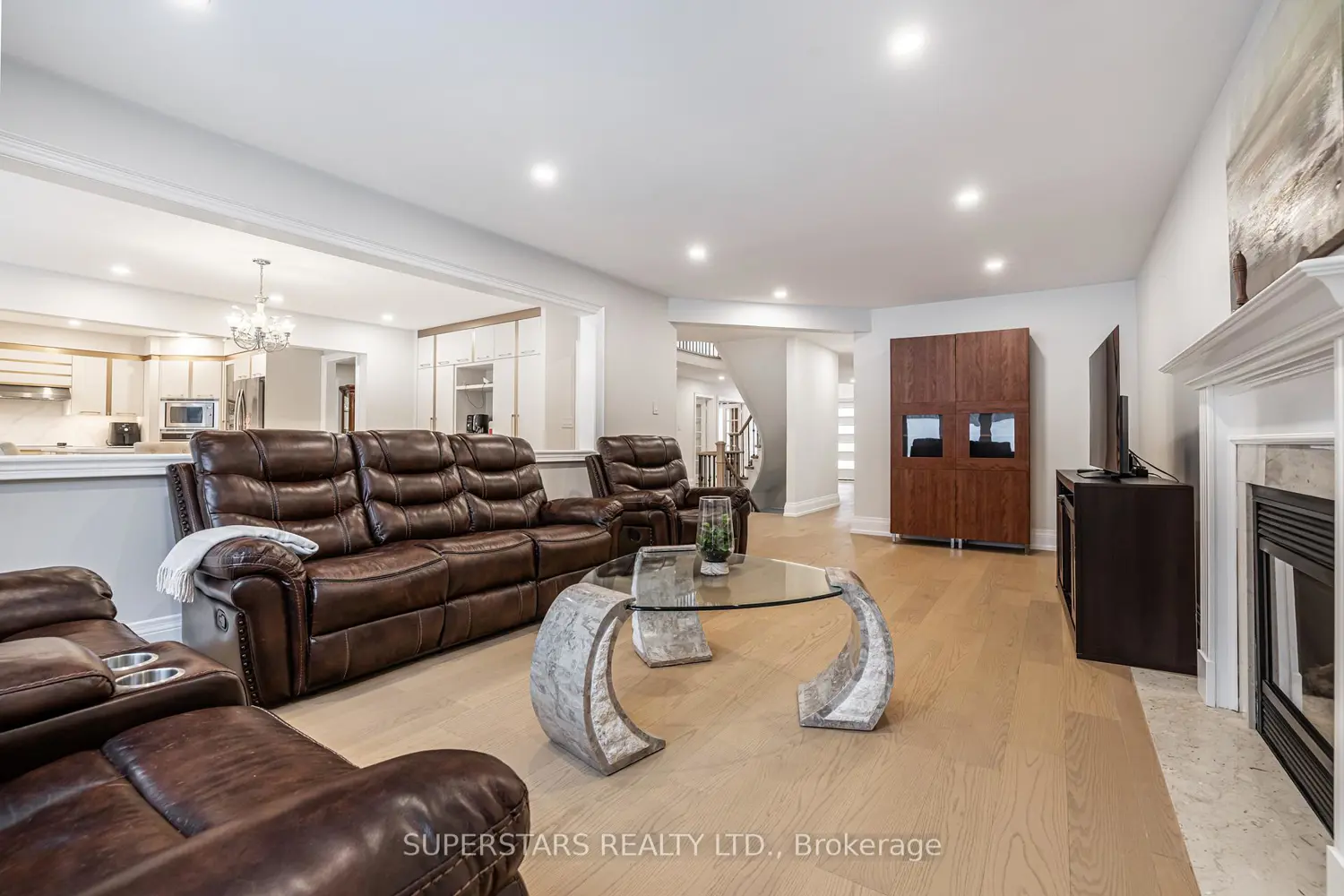 Additional image 5 of 622 Lyman Boulevard