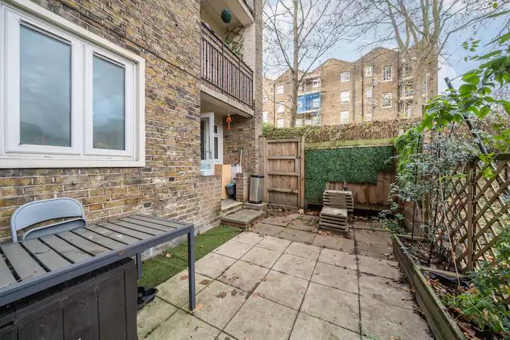 Additional image 13 of 2 Bed Flat, Sable Street, N1, N1 7GU