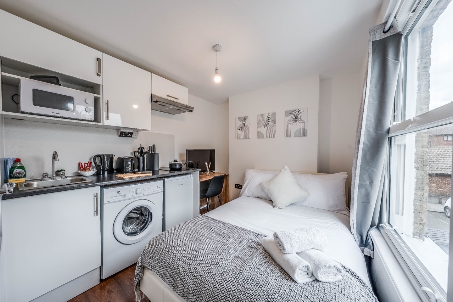 Additional image 2 of Studio Flat, Denmark Hill, SE5, N1 7GU