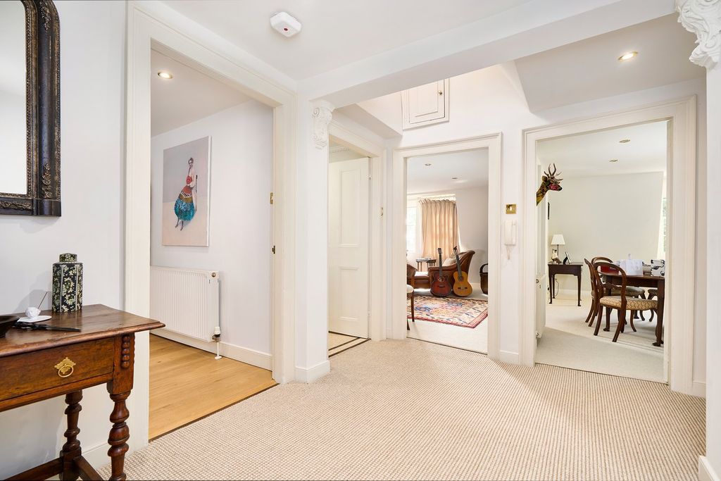 Additional image 10 of 3 bed flat for saleSt James's Square, Bath BA1