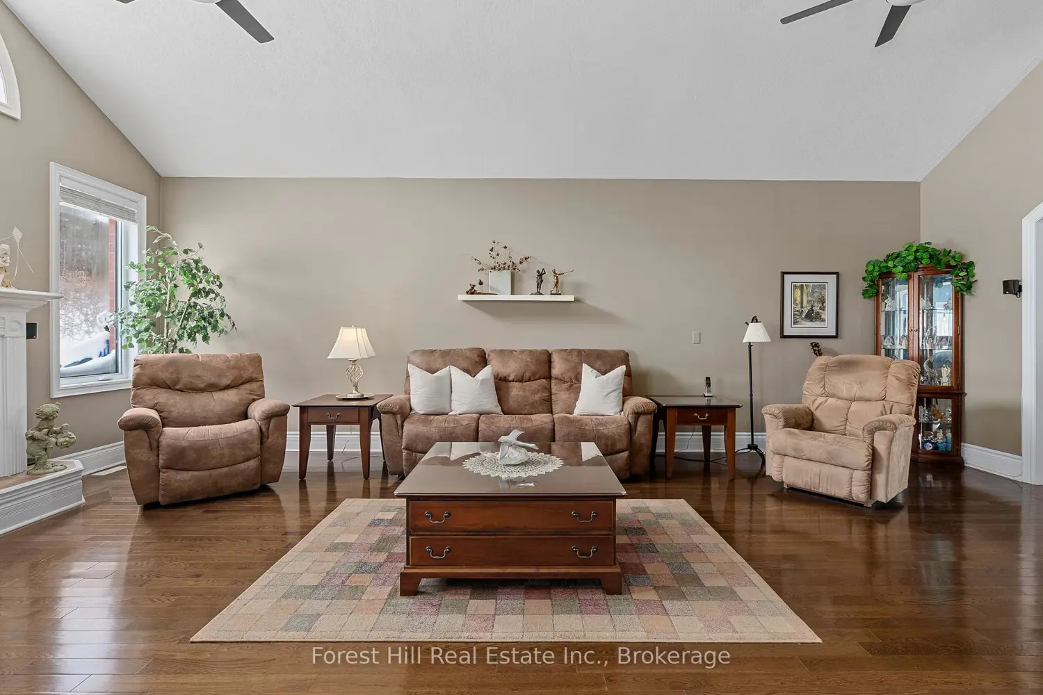 74 Wasaga Sands Drive photo 4