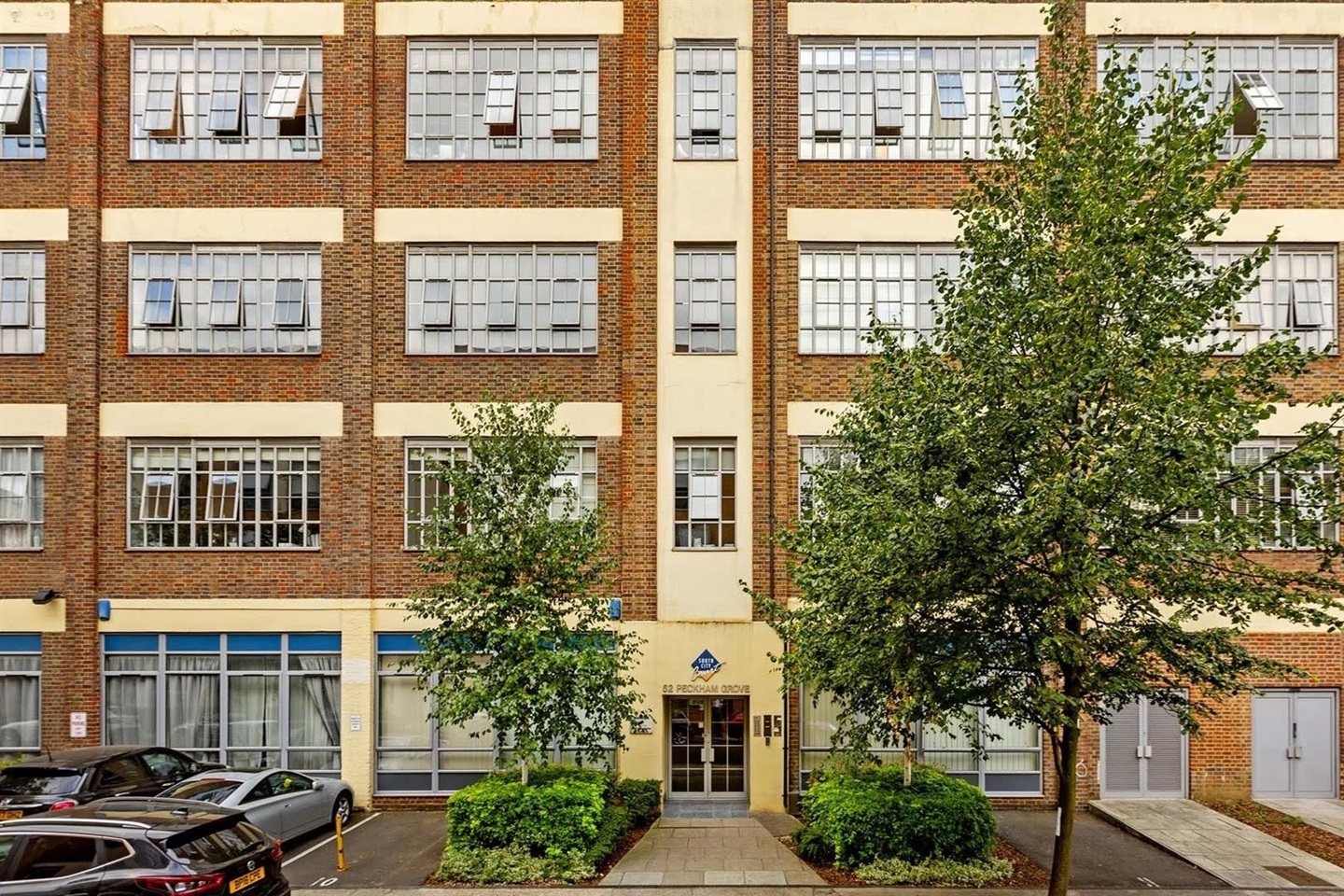 Additional image 11 of 3 Bed Flat, South City Court, SE15, N1 7GU