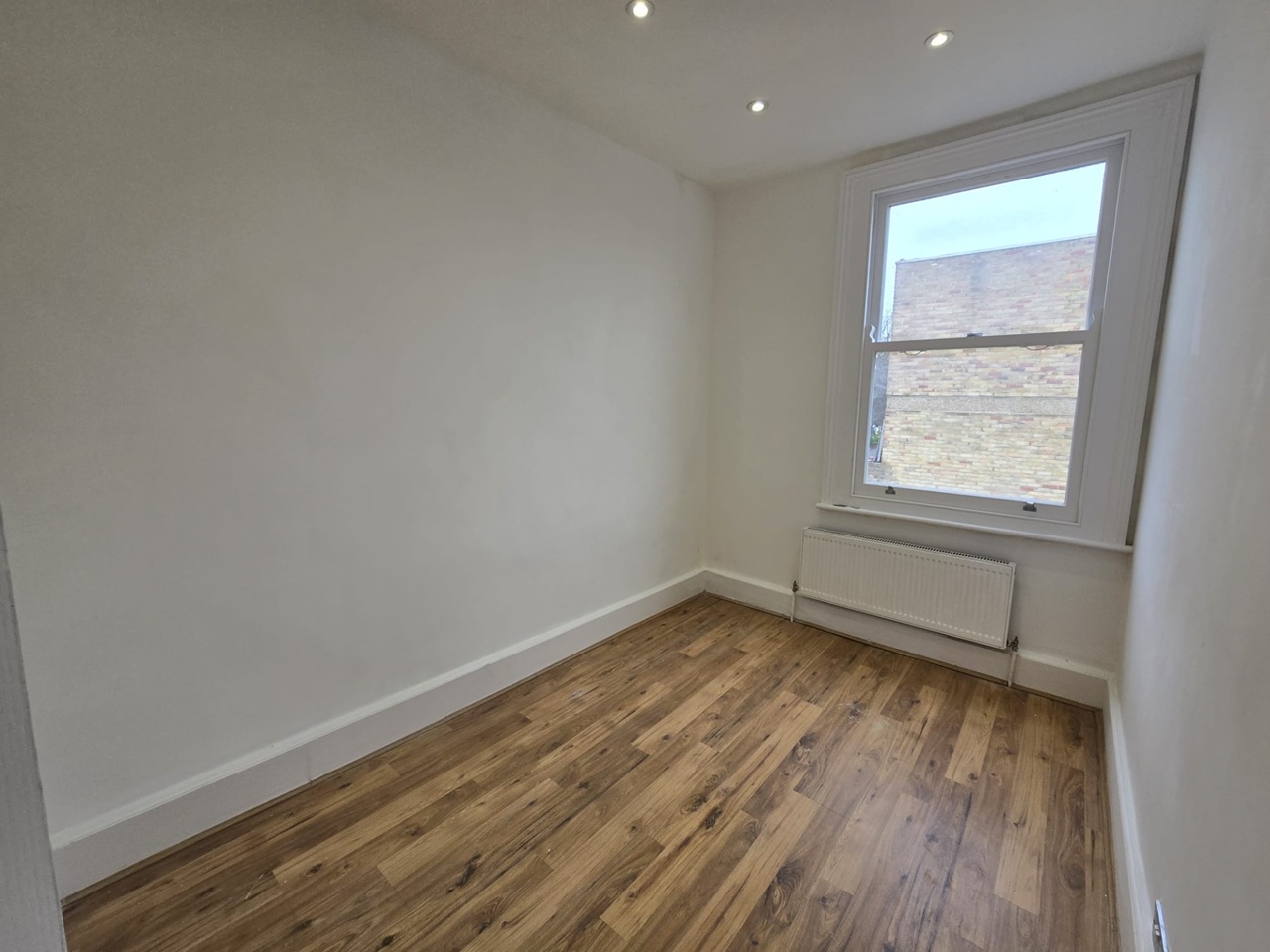 Additional image 10 of 3 Bed Flat, Balls Pond Road, N1, N1 7GU