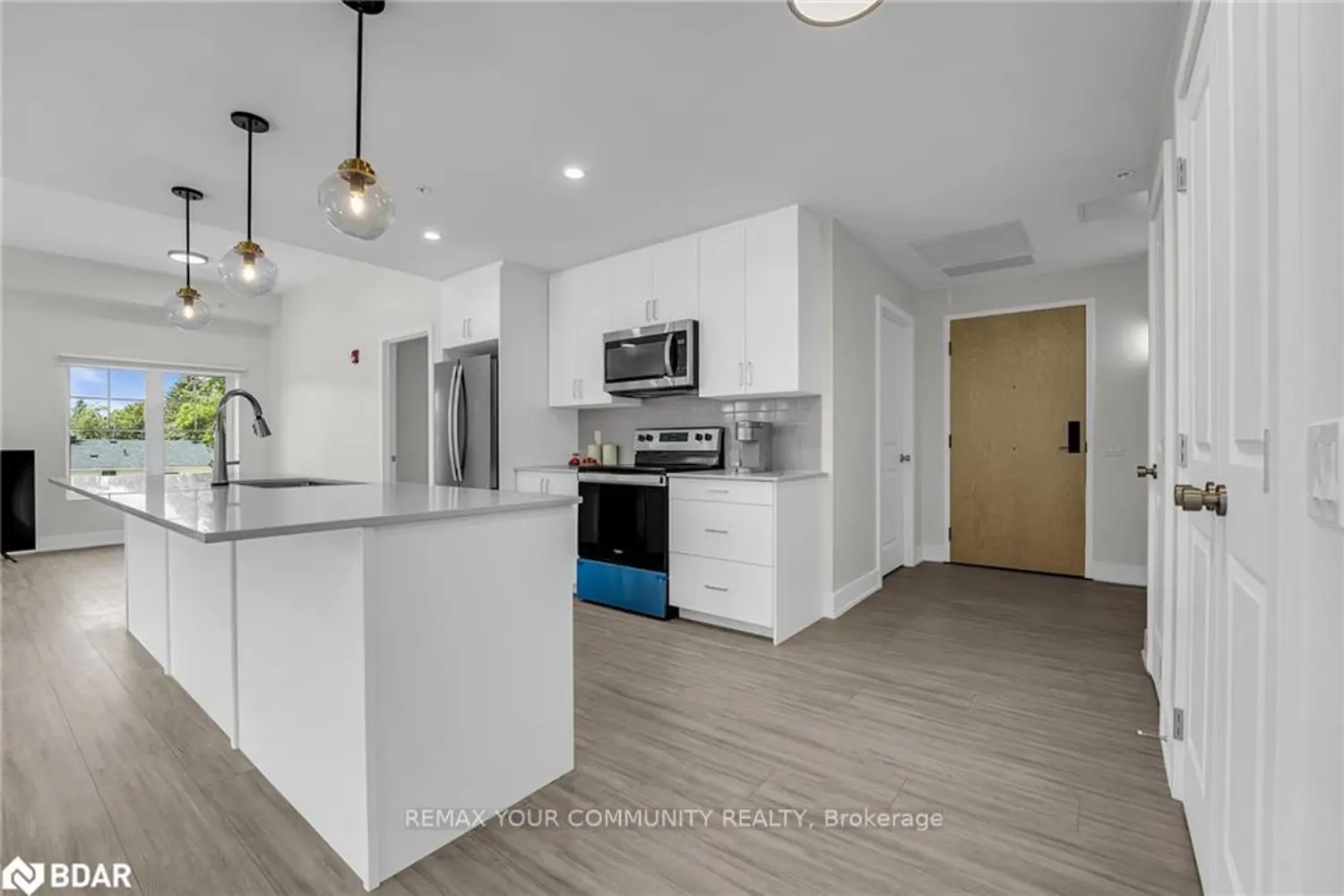 Additional image 3 of 121 Mary Street 211