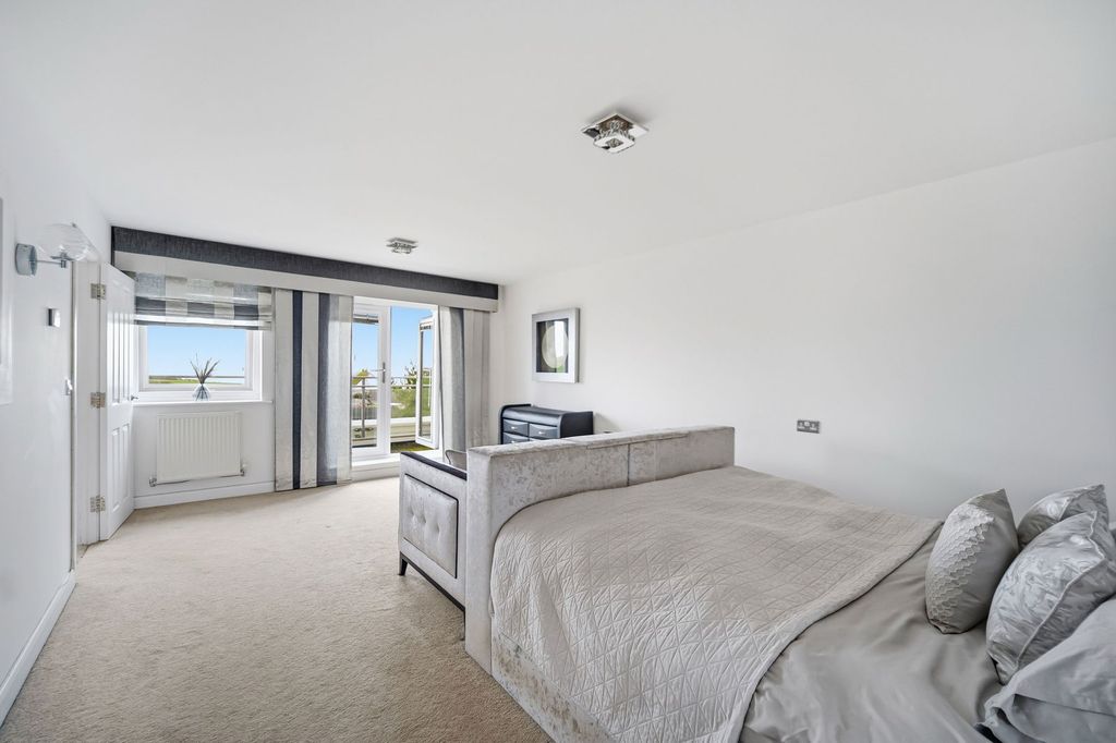 Additional image 27 of 5 bed detached house for saleChannel View, Ogmore-By-Sea, Bridgend CF32