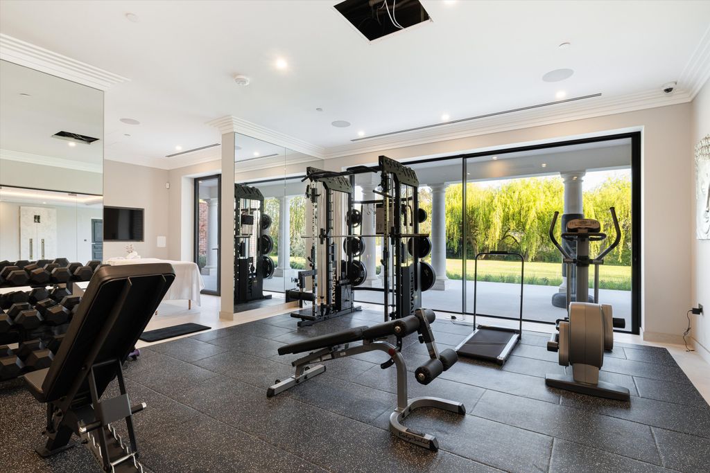Additional image 16 of 6 bed detached house for saleCharters Gate, Hancocks Mount, Ascot, Berkshire SL5