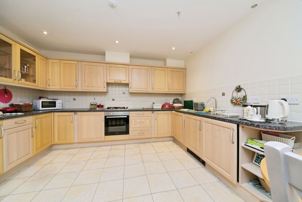 Additional image 7 of 2 bed flat for saleSt. Georges Place, Llandudno, Conwy LL30