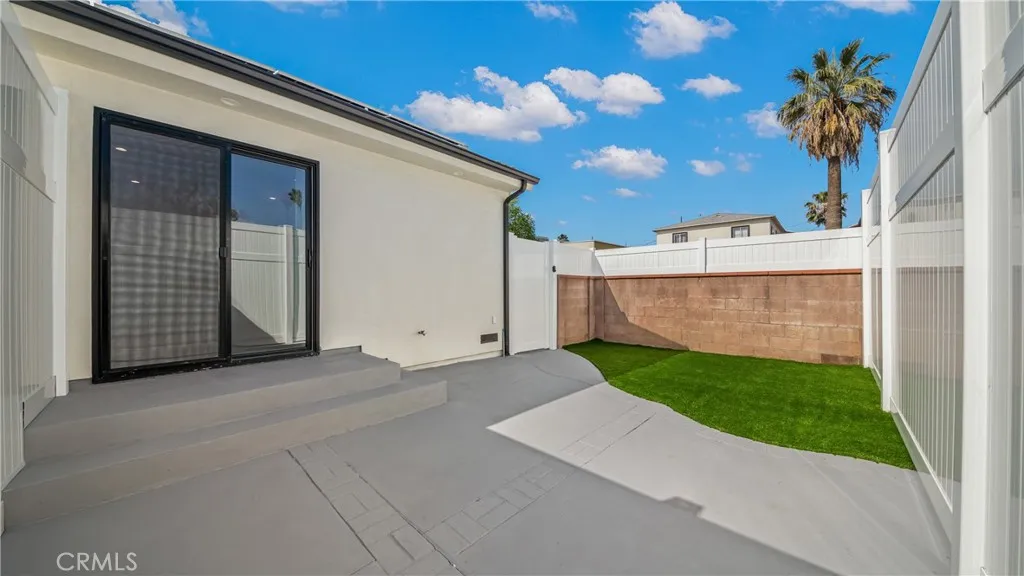 Additional image 13 of 7122 Teesdale Ave, North Hollywood, CA 91605